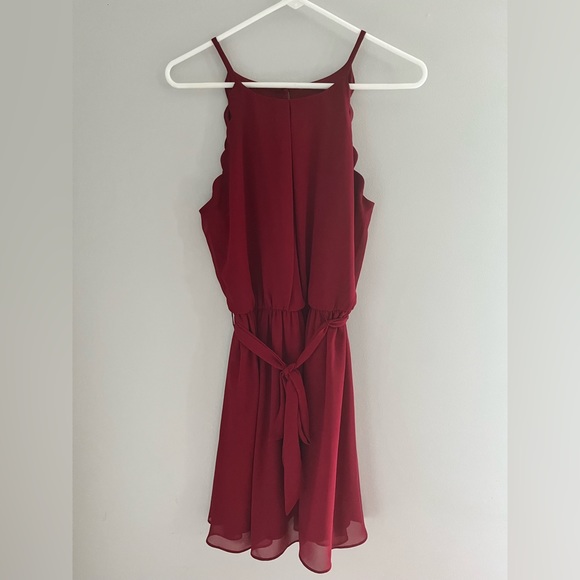 Red Scallop Trim Flowy Dress Sz M – Lightweight Summer Party Style - Picture 1 of 6